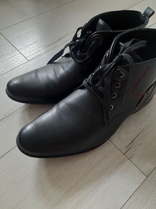 Obuwie męskie sztyblety używane