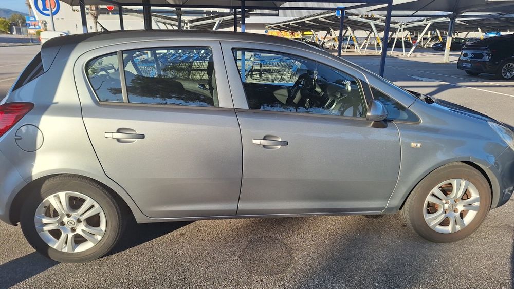 Opel corsa 2010 1.3 gasoleo