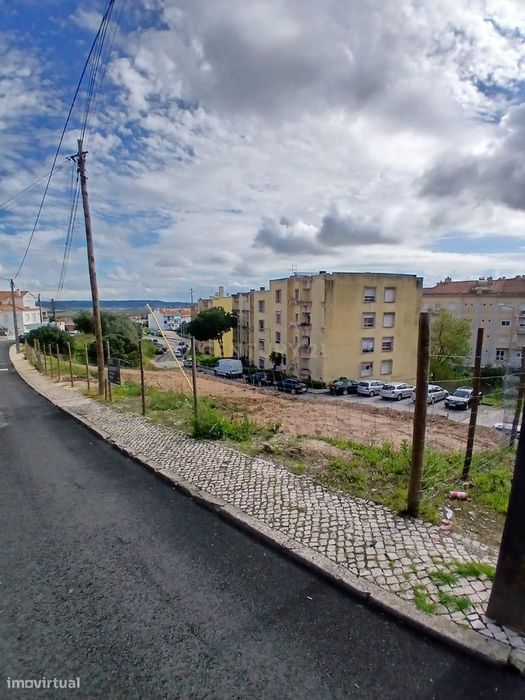 Oportunidade em Alenquer: Terreno para Contrução — Alenquer (Santo Estêvão E Triana), Lisboa