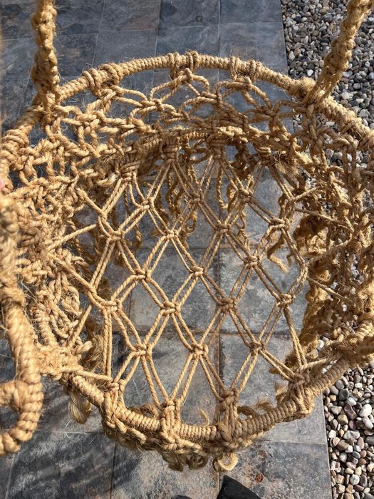 Cadeira suspensa em corda