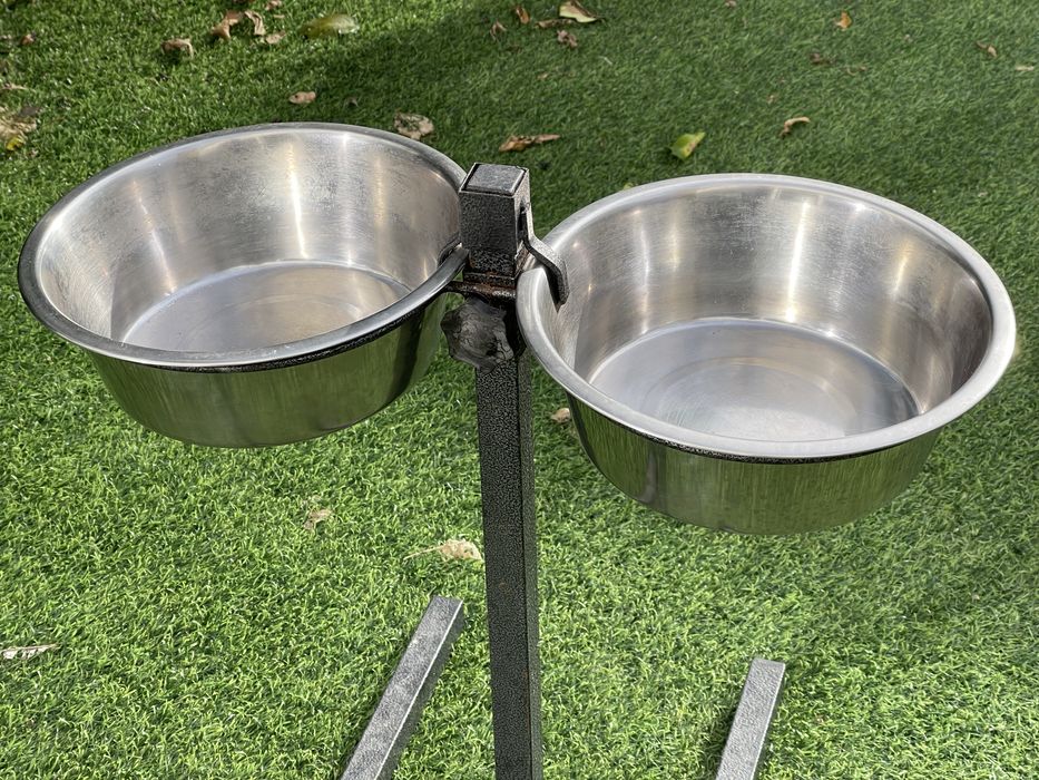 Comedouro duplo com suporte para Cão 2,8l