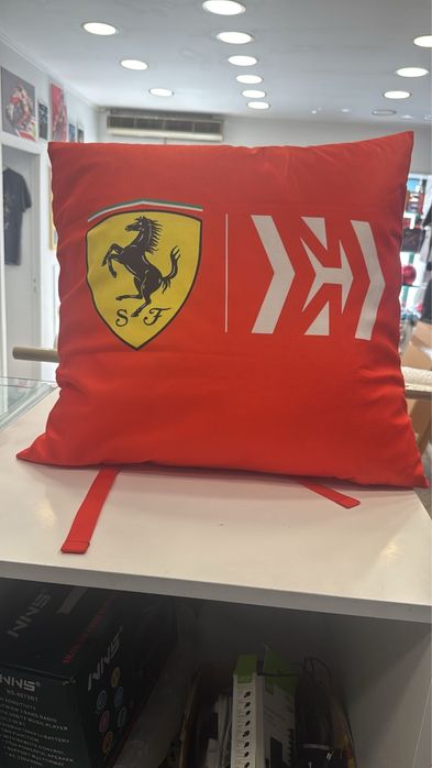 Ferrari Almofada