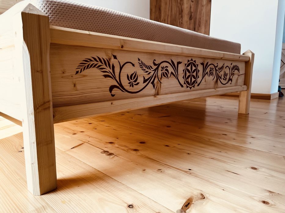 Łóżko góralskie drewniane Lite drewno