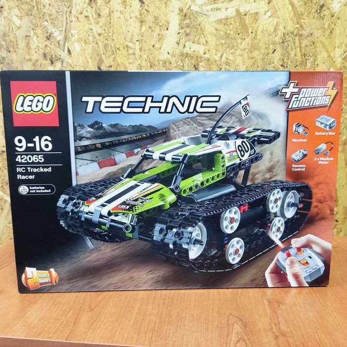 Lego Technic 42065 RC Tracked Racer