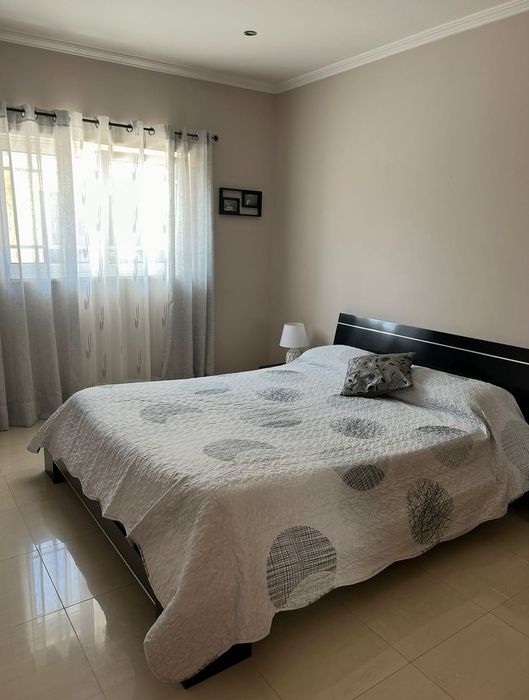 Moradia T4 para venda