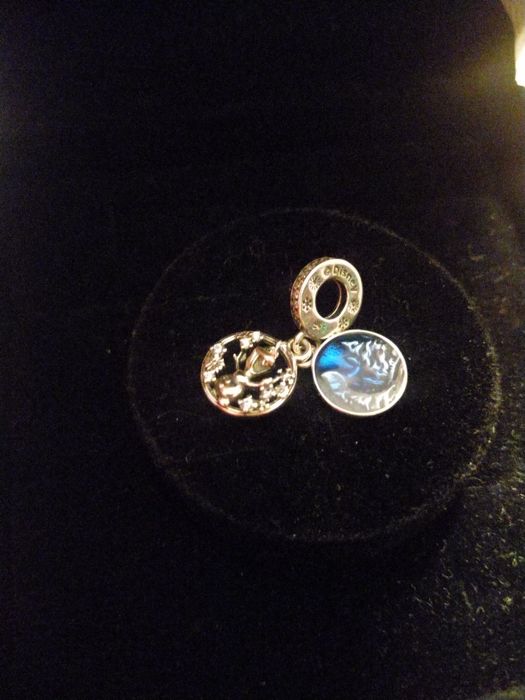 Zawieszka charms Frozen na prezent do Pandory