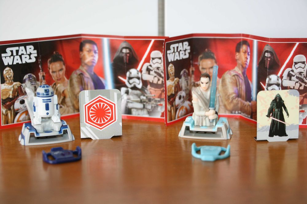 Conjunto Kinders SE761 e SE767 Star Wars