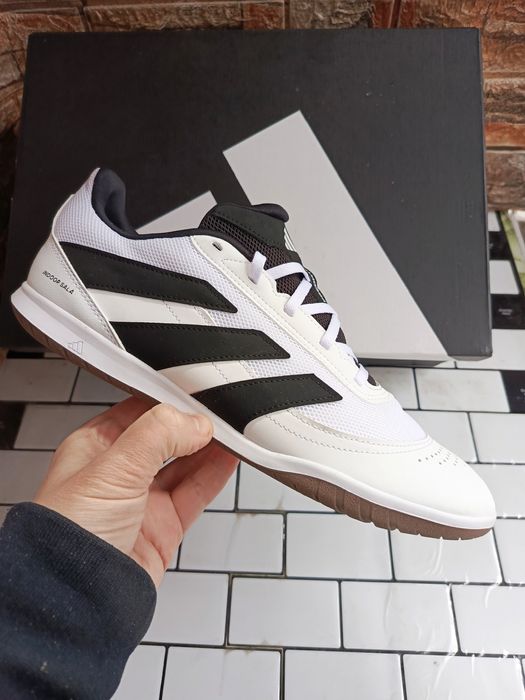 Футзалки ,Залки adidas Predator (45р.28,5,29 см)