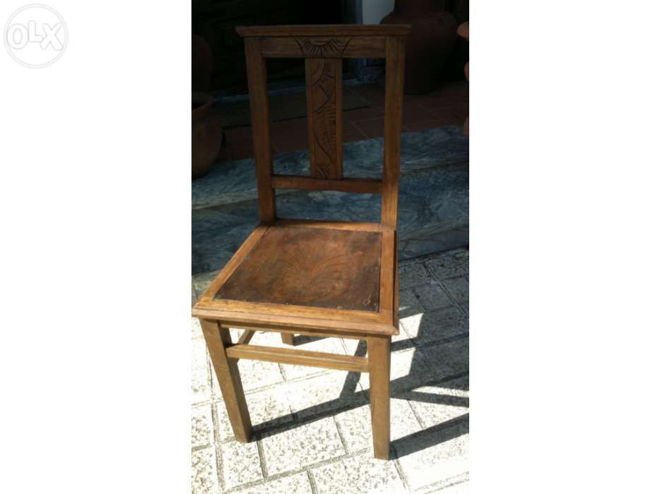 Cadeira antiga Arte Nova