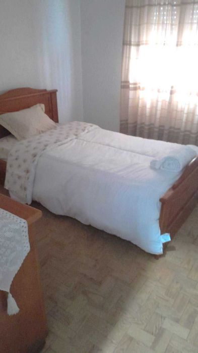 Quarto para arrendar despesas incluidas perto aeroporto lisboa