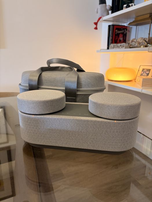 Set Home Cinema Portátil – Samsung The Freestyle + Sony HT-AX7