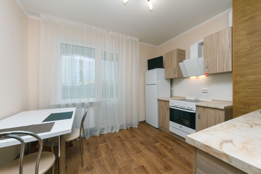 Подобово,квартира в ЖК Акцент на ВДНГ,Генератор!Метро Іподром, Теремки