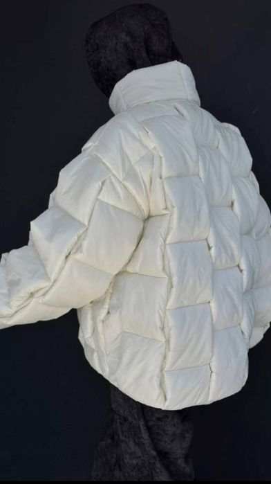 Куртка жіноча, ніжна та мякенька