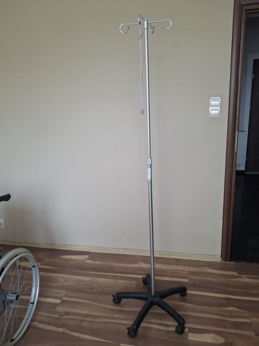 stojak do kroplówki