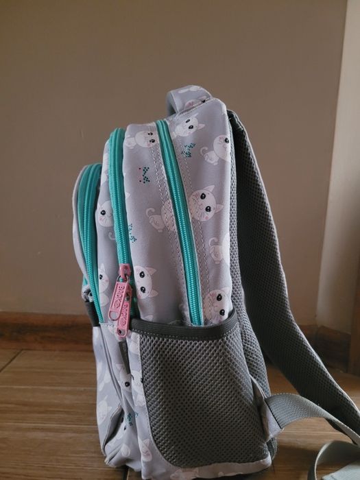 Plecak z kotkami dla dziewczynki