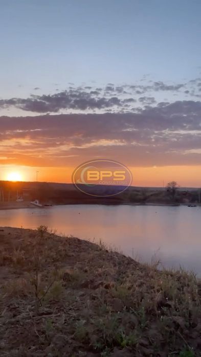 Ексклюзивна рекреаційна ділянка 9,7 га з озером та готовим бізнесом