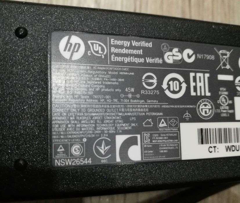 Блоки живлення та кабелі