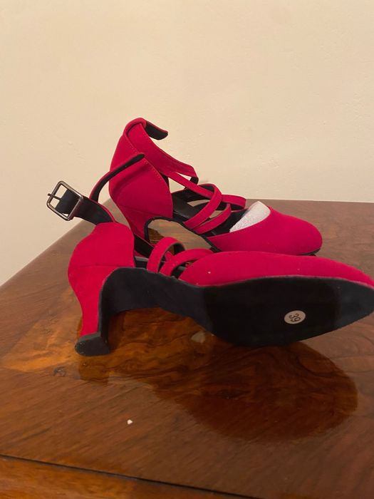 buty do tanga ……….