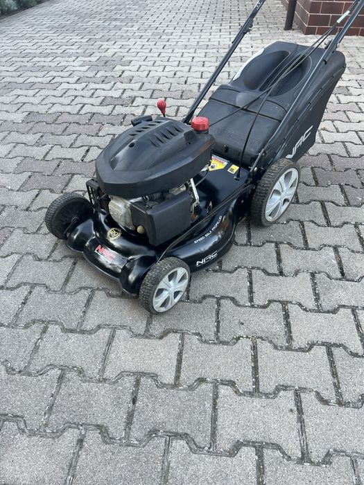 Ksoiarka NAC, kosiarka spalinowa z napędem