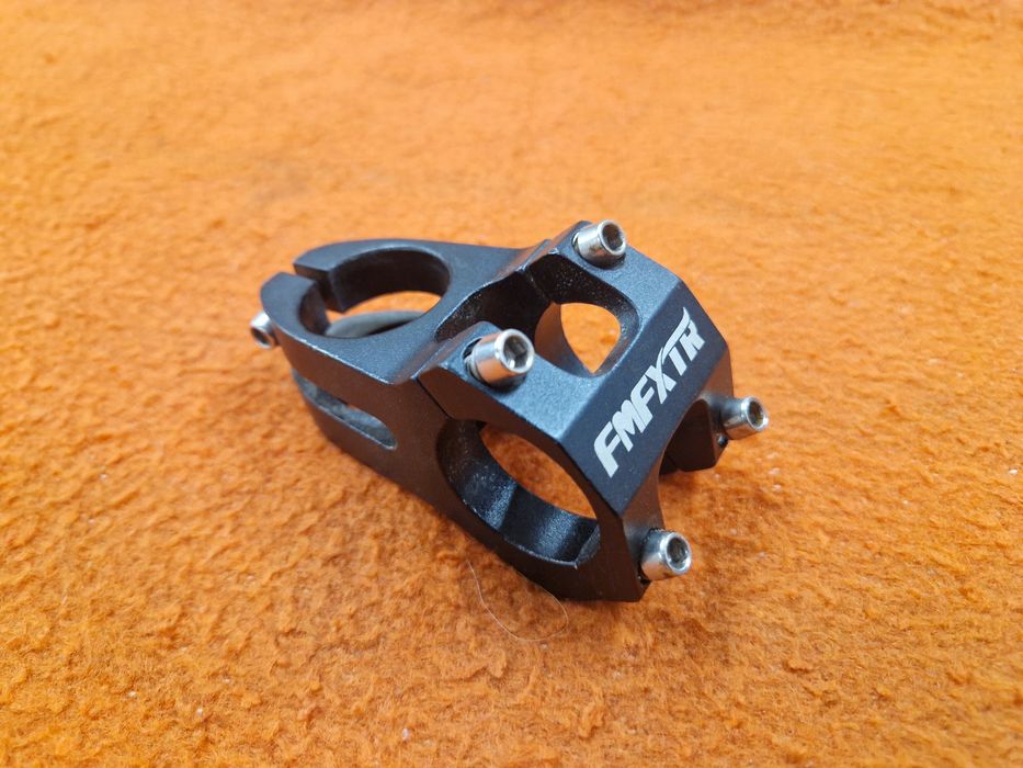 Mostek aluminiowy rowerowy krótki 45mm 31,8mm