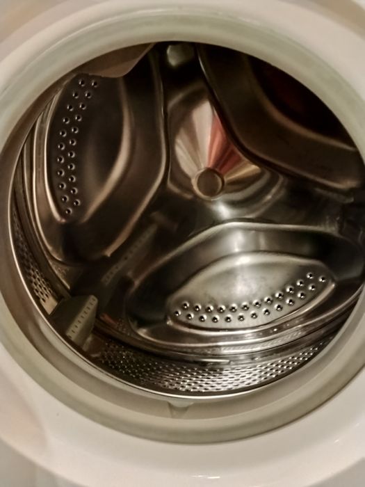 Терміново Пральна машина Indesit