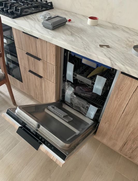 Посудомийна машина Piramyda 45 см DWP4510