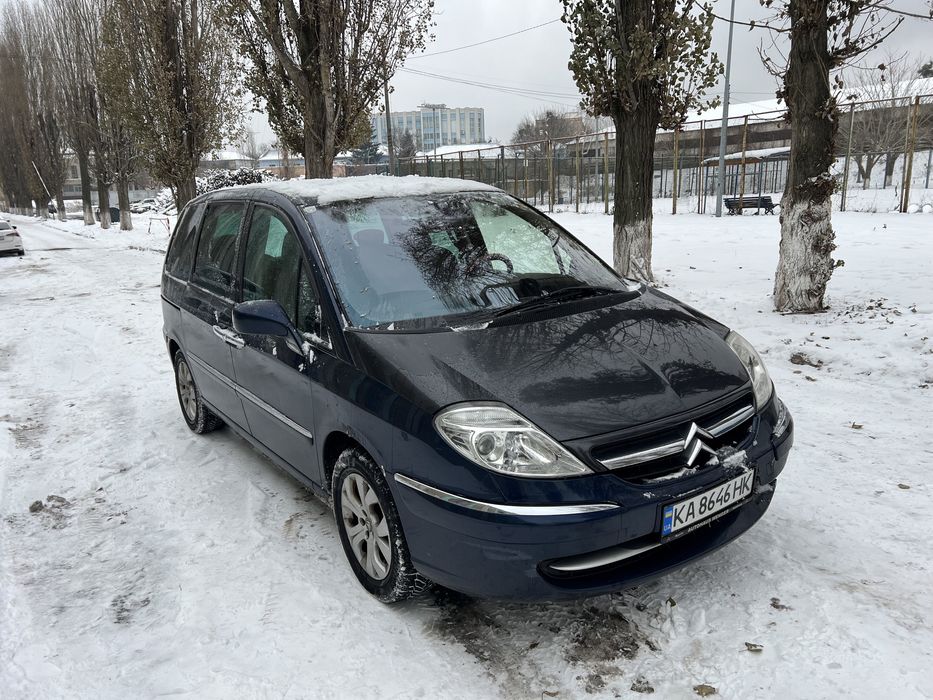 Citroen C8 не Ulysse Phedra 807