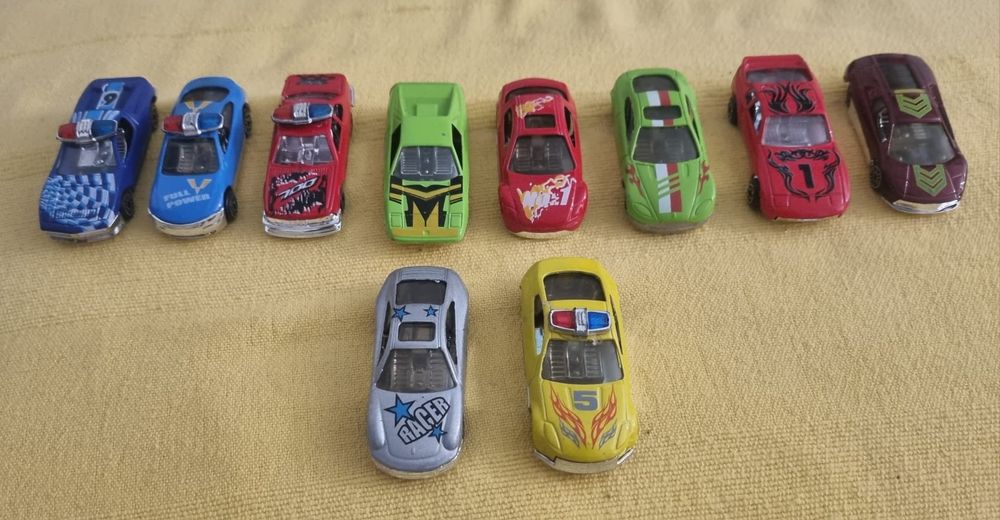 Carros para Coleção pequenos ver fotos