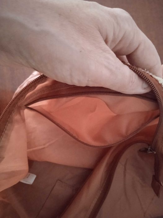 Lining, button, and handle for suitcase64584502645123123