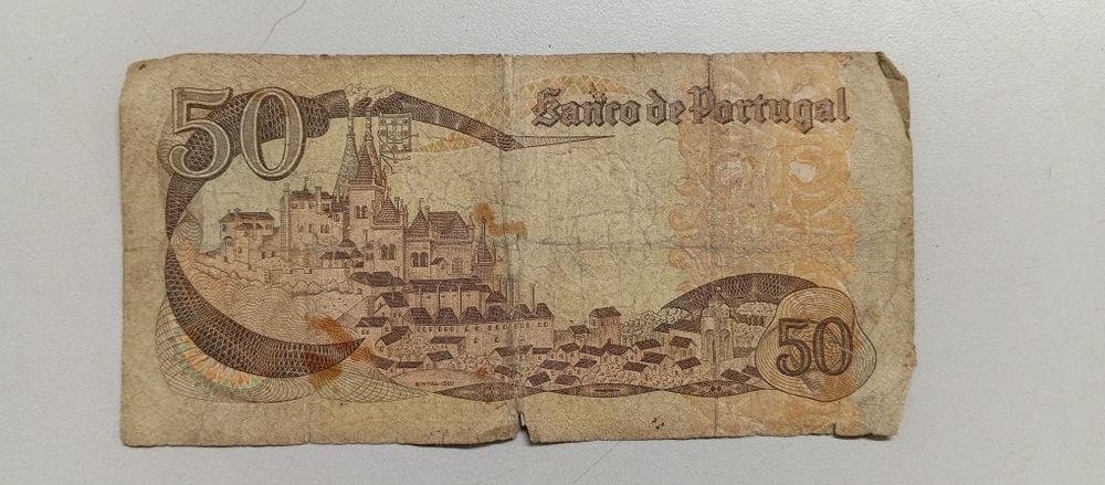 Notas antigas de escudos português