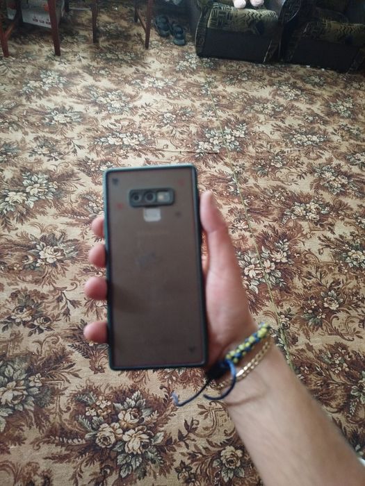 Продаю смартфон Самсунг стан 9/10 gelexy not 9