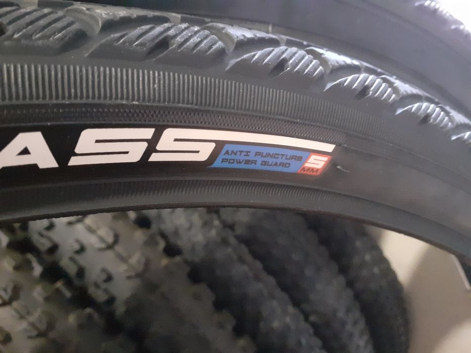 Антипрокольная покрышка/шина Wanda COMPASS 28х1.75(47-622).