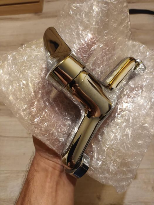 Nowa kabina prysznicowa z brodzikiem