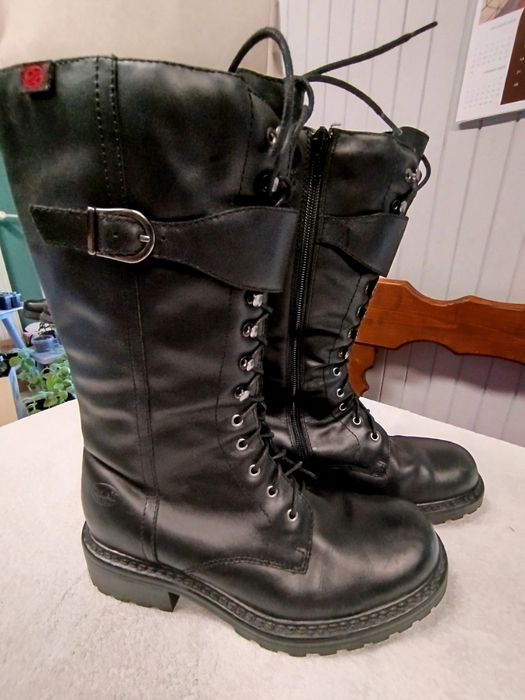 Botki sznurowane roz.38 Dockers