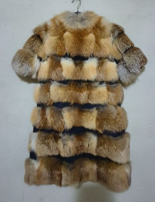 Натуральна безрукавка з хутра лисиці+ замш!