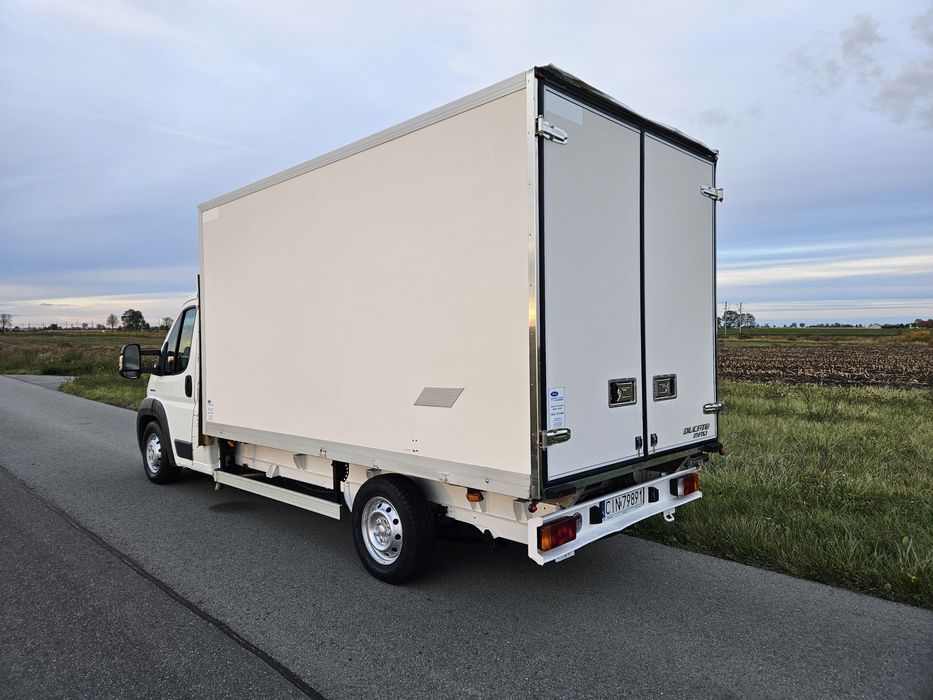 Fiat Ducato Lift Chłodnia Izoterma Salon Polska Niski Przebieg