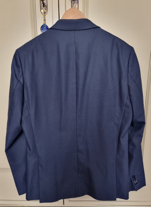 Fato composto por blazer e calça