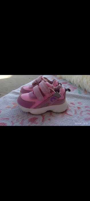 Кросовки для дівчинки