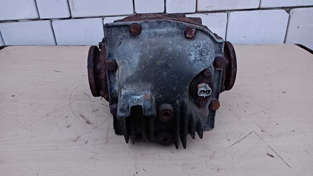 Dyfer Duża Głowa 188 BMW E28 E30 E34 E36 compact Z3 Przełożenie 4,45