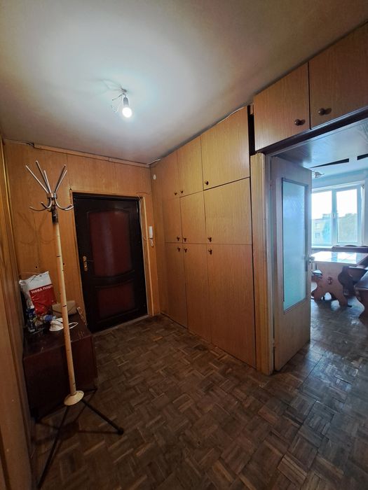 Сдам 3-х комнатную квартиру Тира