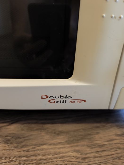 Мікрохвильова піч SHARP