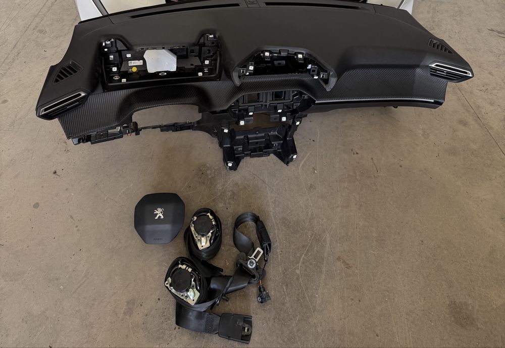 Peugeot 208 Frente/Kit Airbags 2020