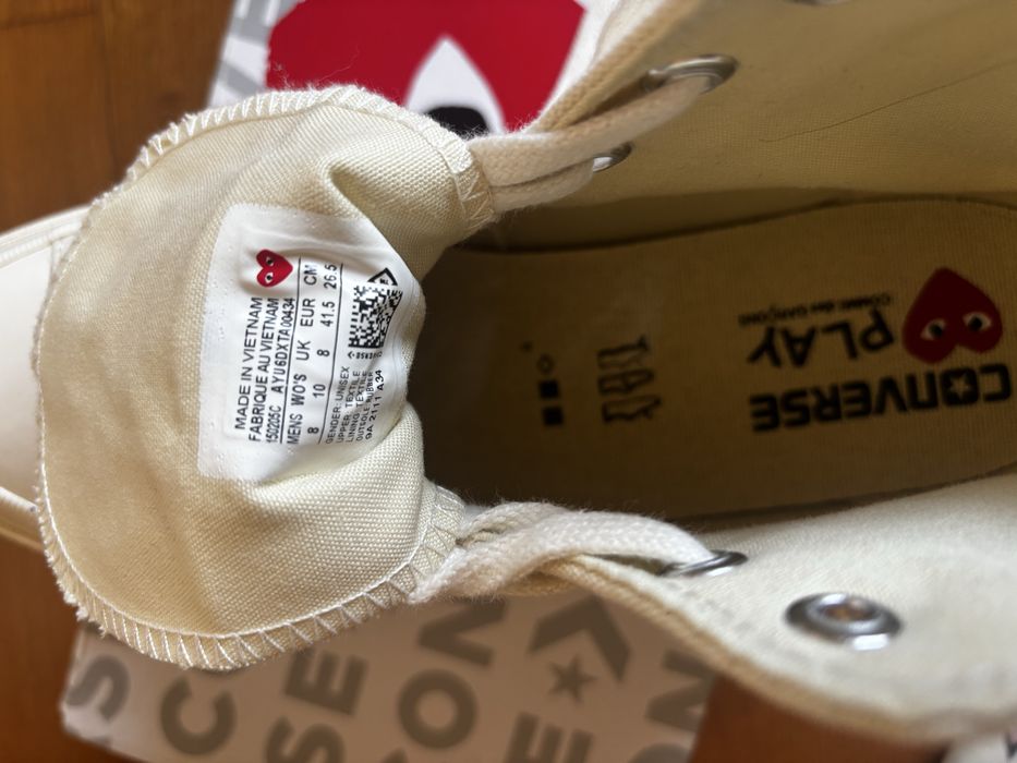 Кеди  Converse x Comme Des Garcons PLAY  Жіночі 41.5 Розмір
