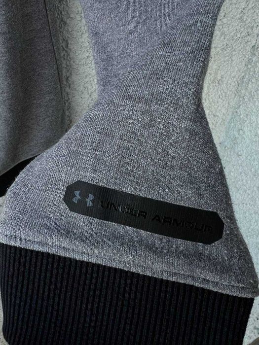 Олімпійка Under Armour (S)