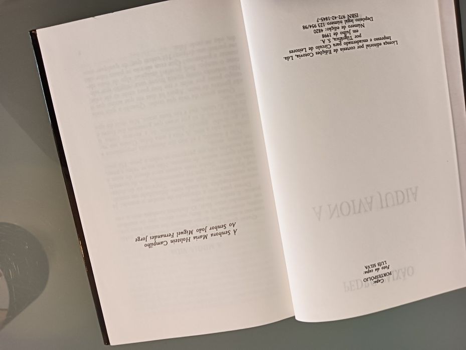 A Noiva Judia	de Pedro Paixão 	Circulo de leitores	 Como novo!*