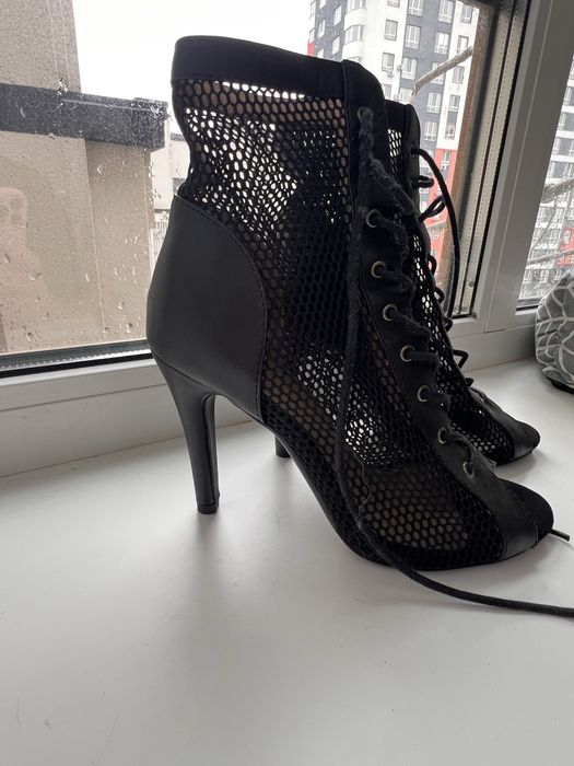 Туфлі для high heels