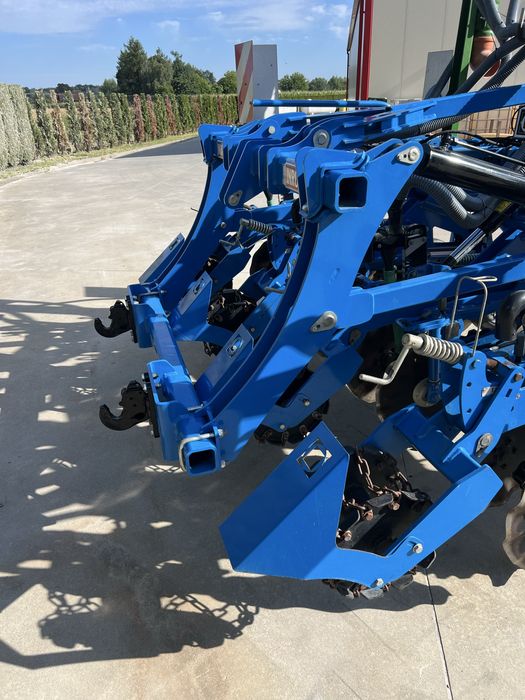 Striptill, strip till, agregat do uprawy pasowej