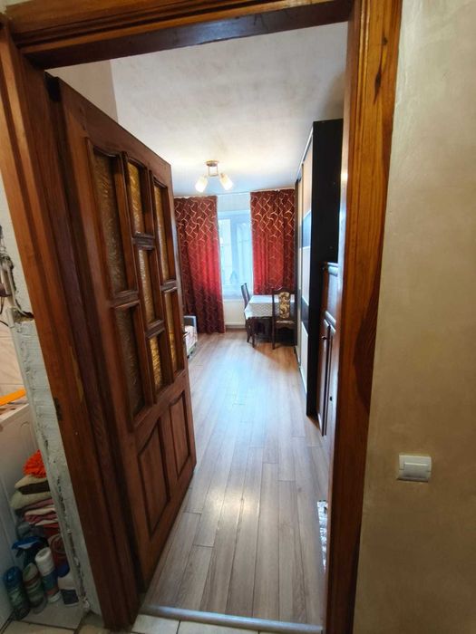 Продаж 2-к. квартири з ремонтом 35.5/29.5/6м² м.Винники 46999$
