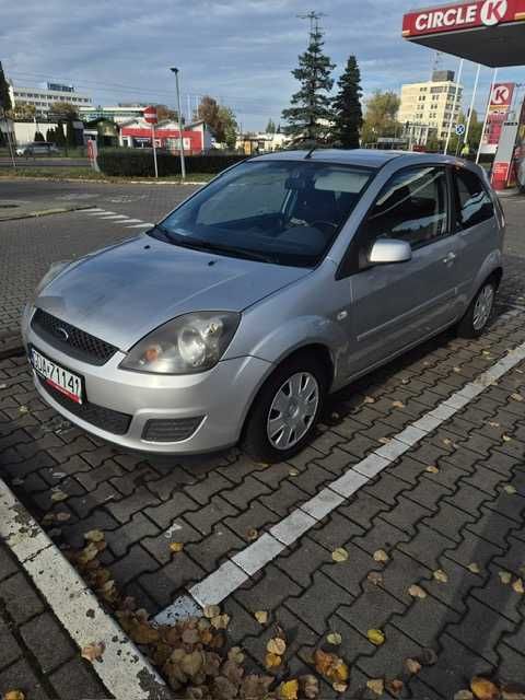 Samochód Ford Fiesta