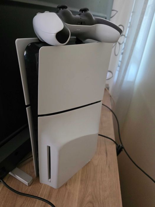 Sony ps5 slim z napedem
